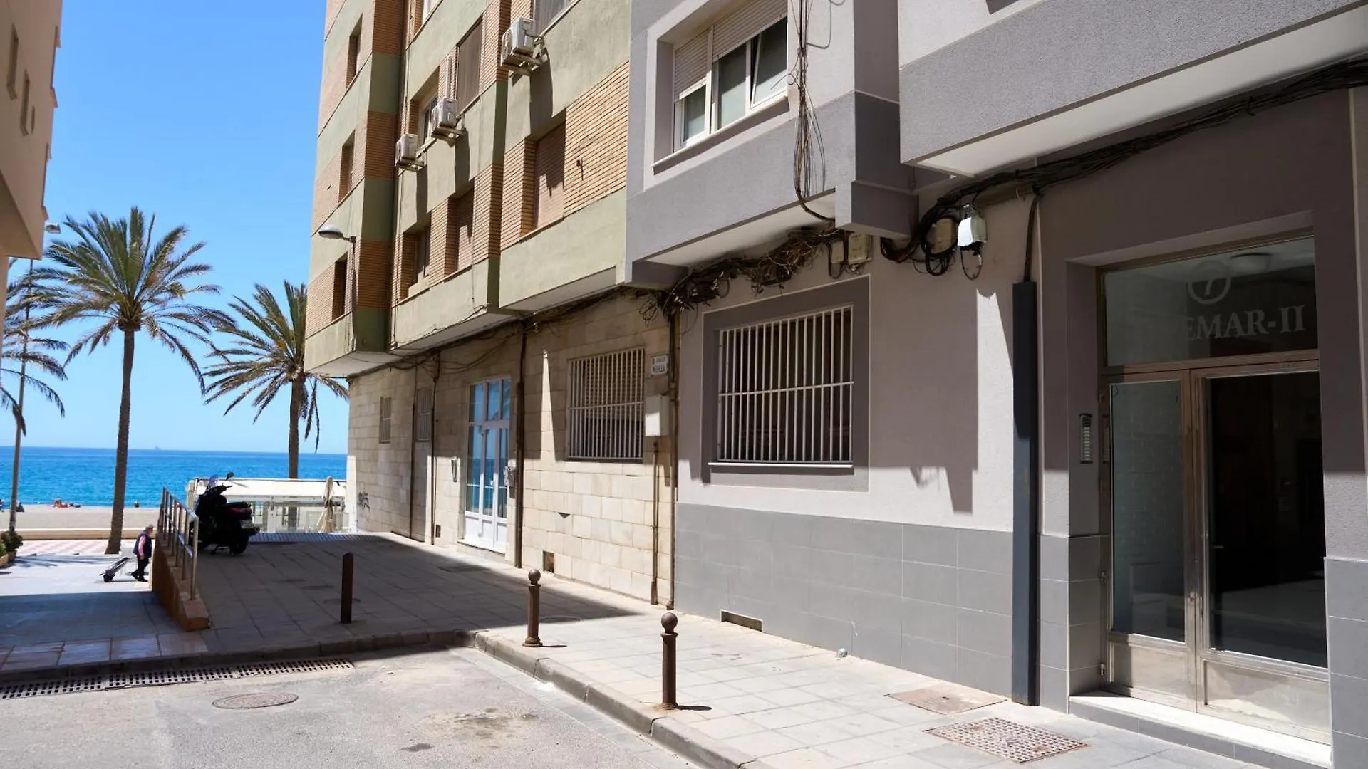 אלמריה Paseo Maritimo - Apartamento A Estrenar, A Pie De Playa, Con 2 Banos ספרד